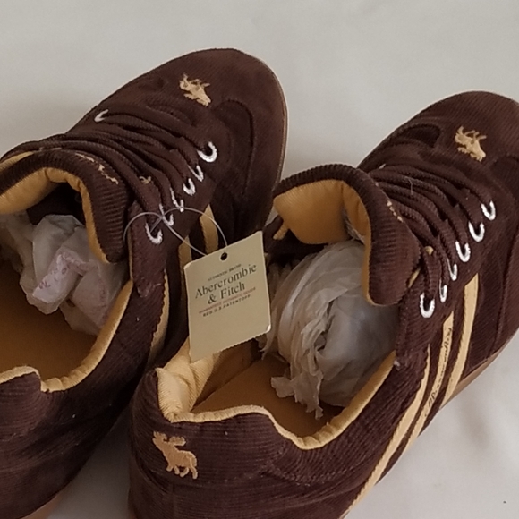 Abercrombie&Fitch Vintage Trainers - Picture 6 of 13